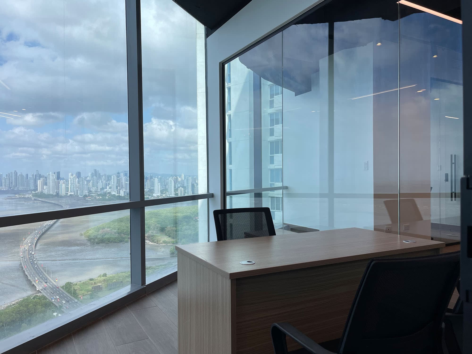 Foto 5 de Alquiler de oficina en Costa del Este, Panamá
