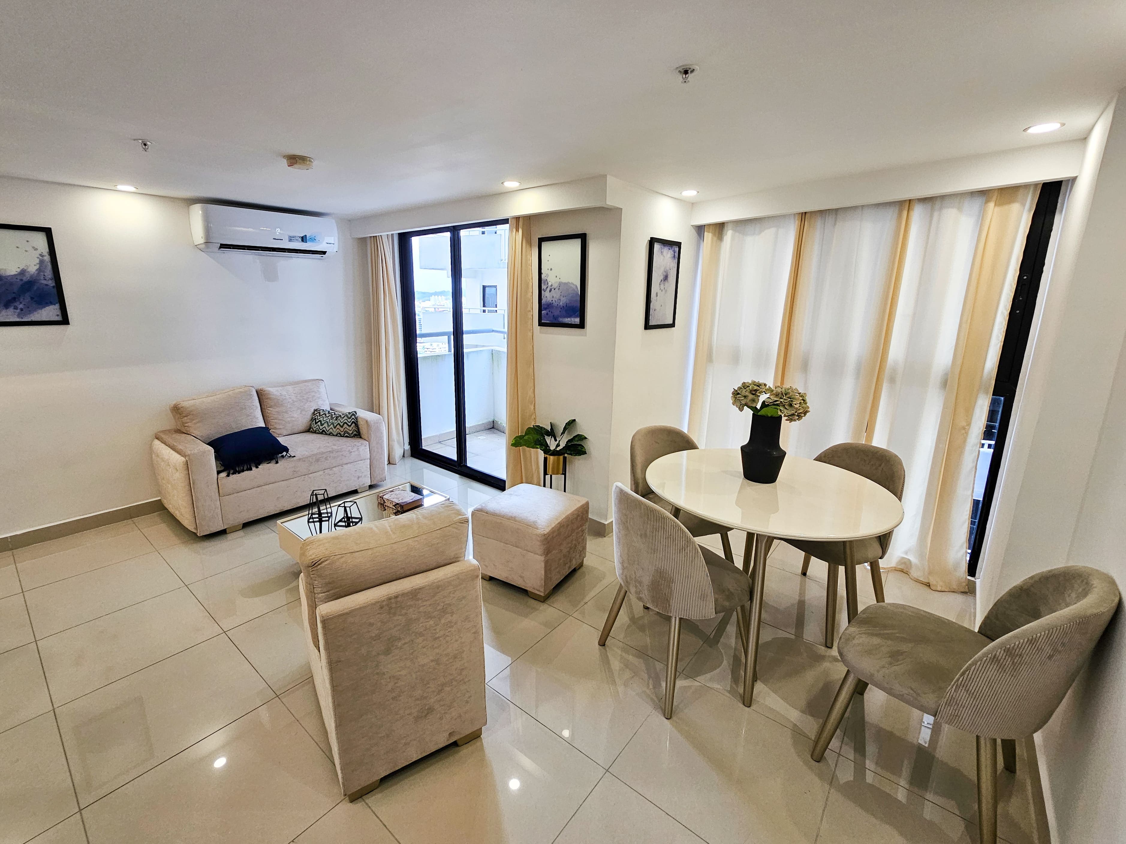 Foto 3 de Worldwide Plaza - Apartamentos nuevos en venta sobre la Vía España, Ciudad de Panamá