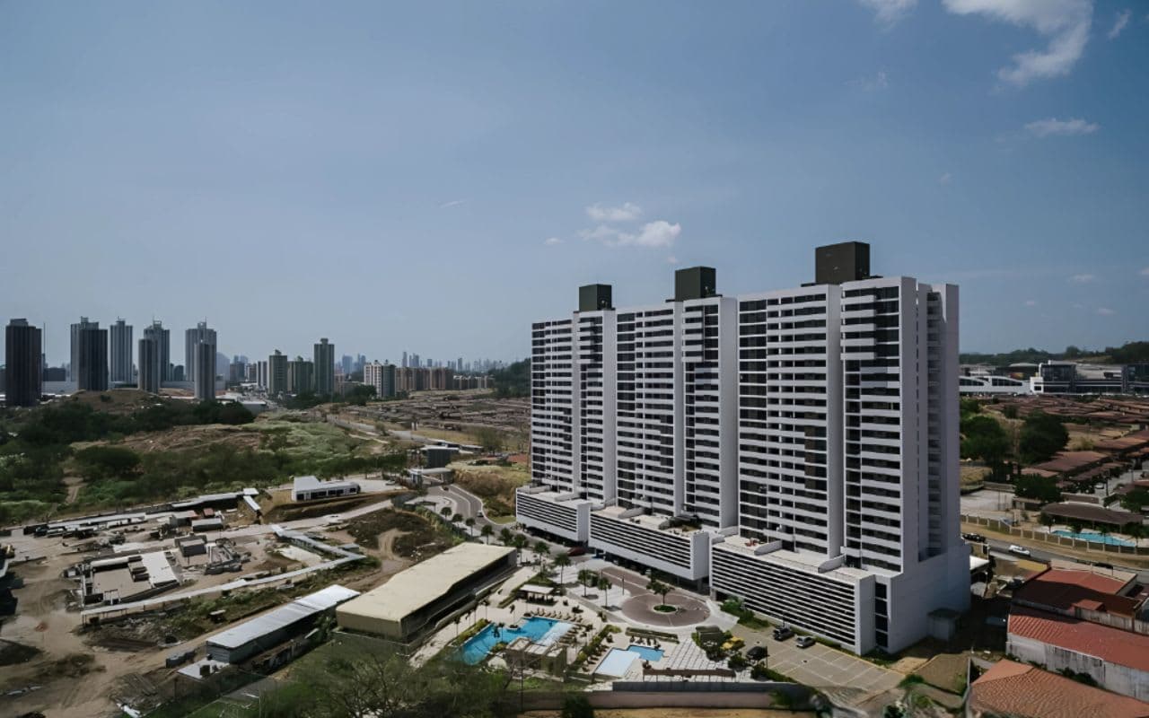 Condado Country Club - Venta de apartamentos nuevos en Condado del Rey, Ciudad de Panamá - Ancón, Ciudad de Panamá