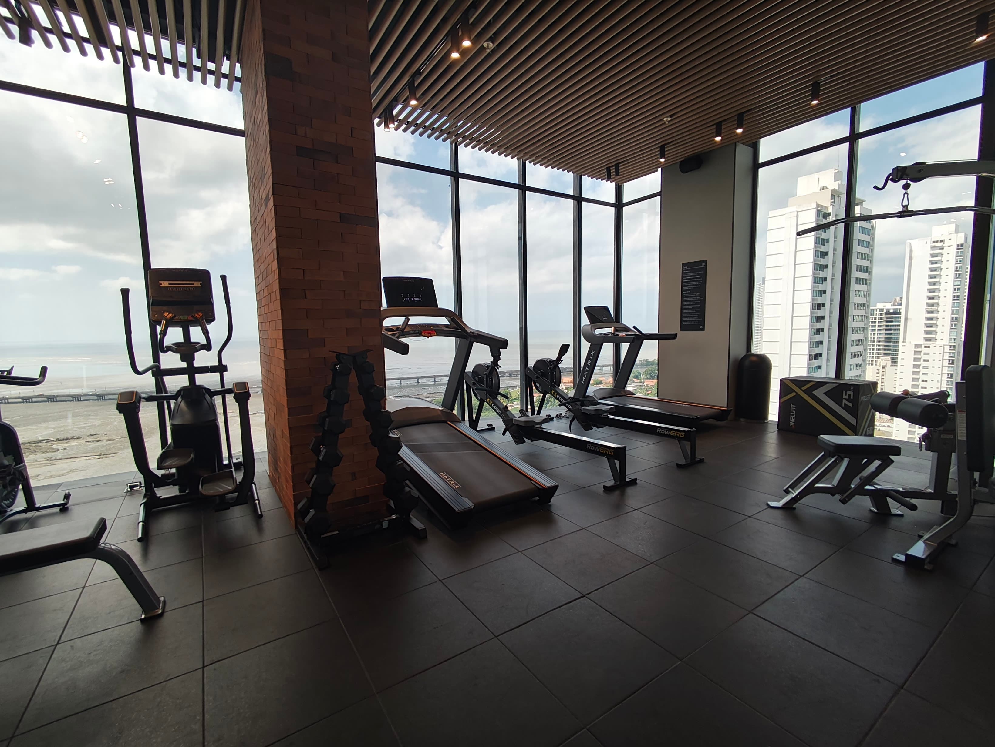 Dovle Cincuentenario — San Francisco, Panamá — foto 7