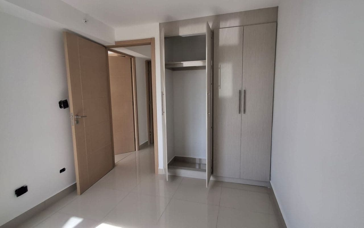 Torre 74 — Betania, Panamá — foto 7